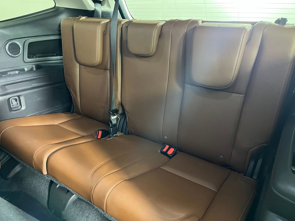 Used 2023 Subaru Ascent Touring image 14