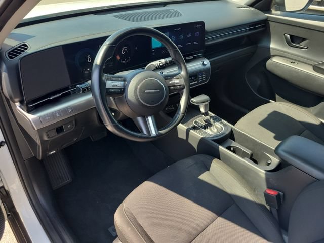 Used 2025 Hyundai Kona SEL FWD image 18