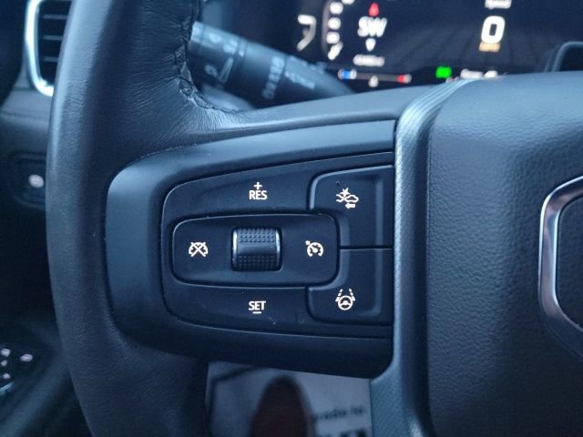 Used 2023 GMC Yukon XL Denali w/ Denali Reserve Package AWD/4WD image 52