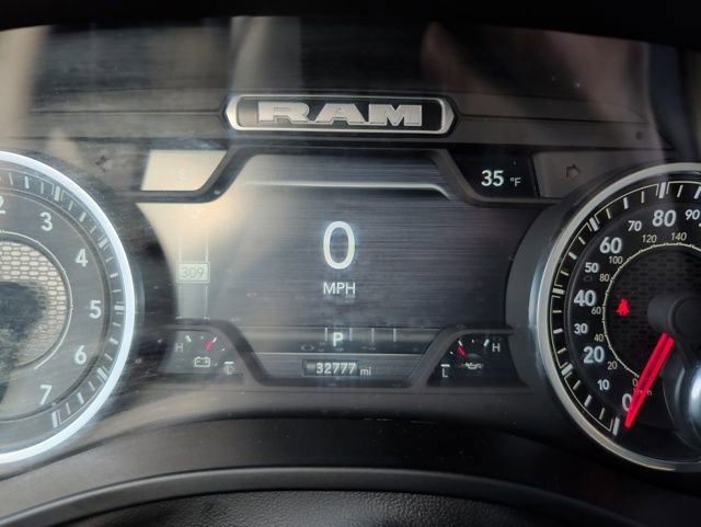 Used 2025 RAM 1500 Laramie image 23