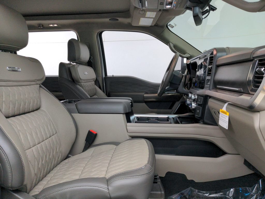 Used 2026 Ford F450 Platinum w/ Platinum Plus Package AWD/4WD image 29