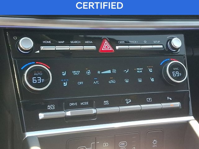 Certified 2025 Hyundai Santa Fe Limited AWD/4WD image 16