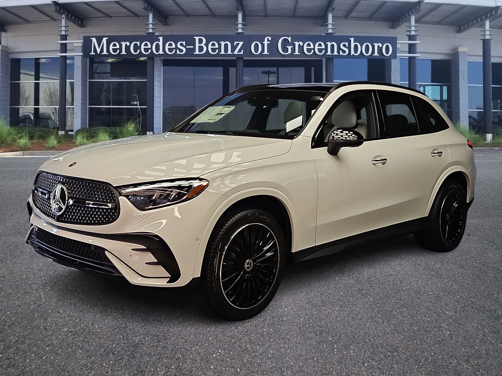 New 2026 Mercedes-Benz GLC 300 4MATIC image 2