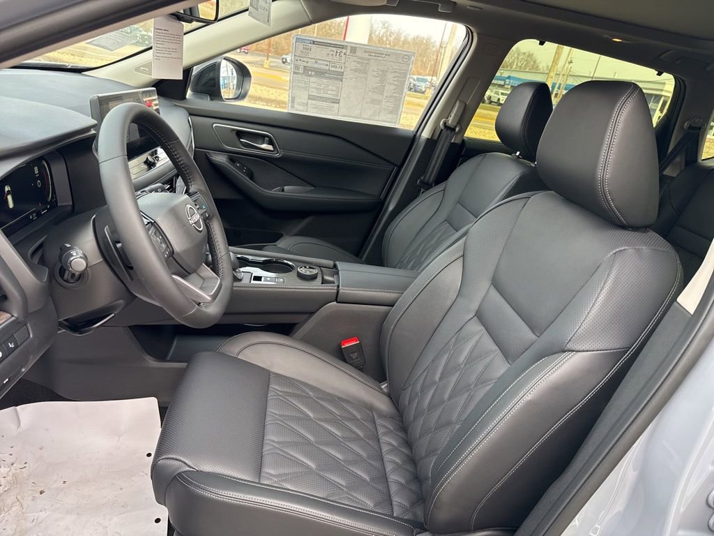 New 2026 Nissan Rogue Platinum w/ Platinum Premium Package image 12