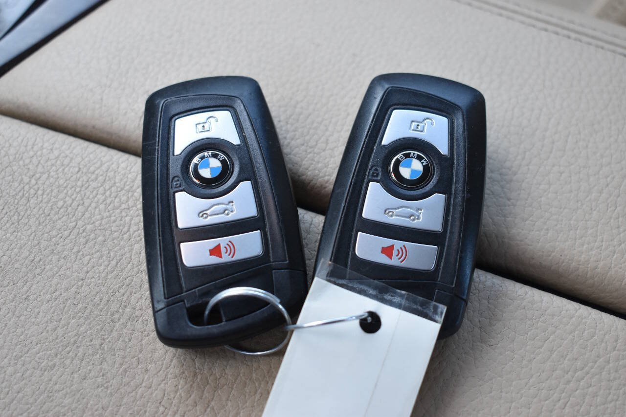 Used 2016 BMW 535i xDrive Sedan AWD/4WD image 39