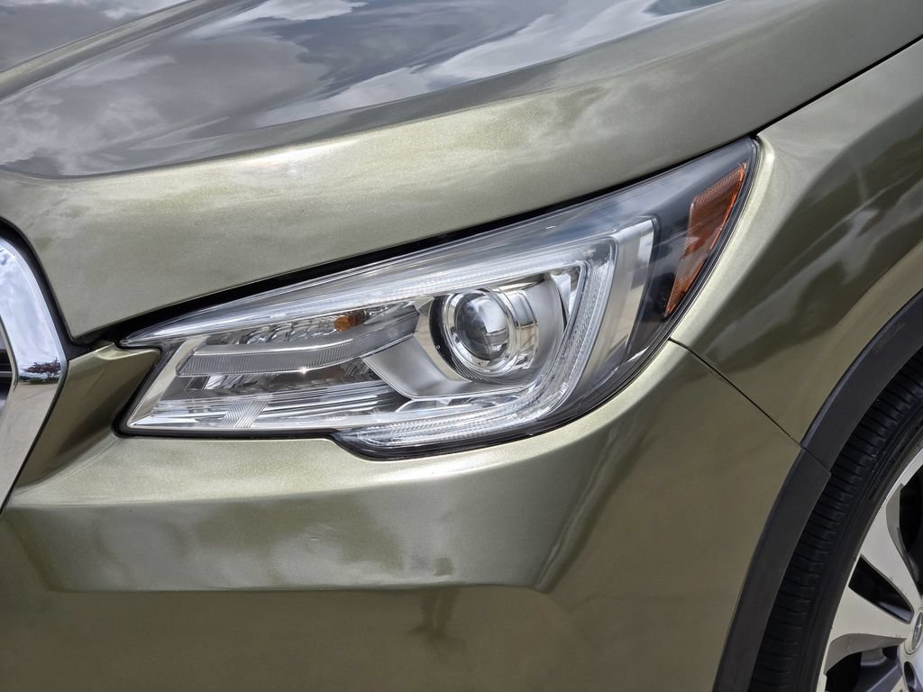 Used 2022 Subaru Ascent Limited w/ Technology Package AWD/4WD image 6