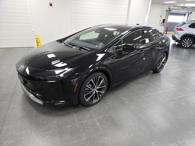 New 2026 Toyota Prius XLE FWD image 2