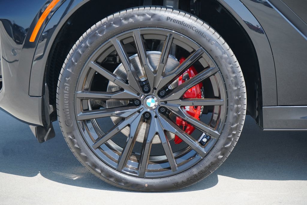 New 2026 BMW X6 xDrive40i w/ Executive Package image 5