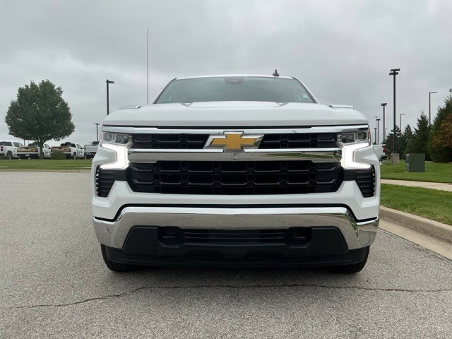 Used 2024 Chevrolet Silverado 1500 LT w/ Protection Package AWD/4WD image 8