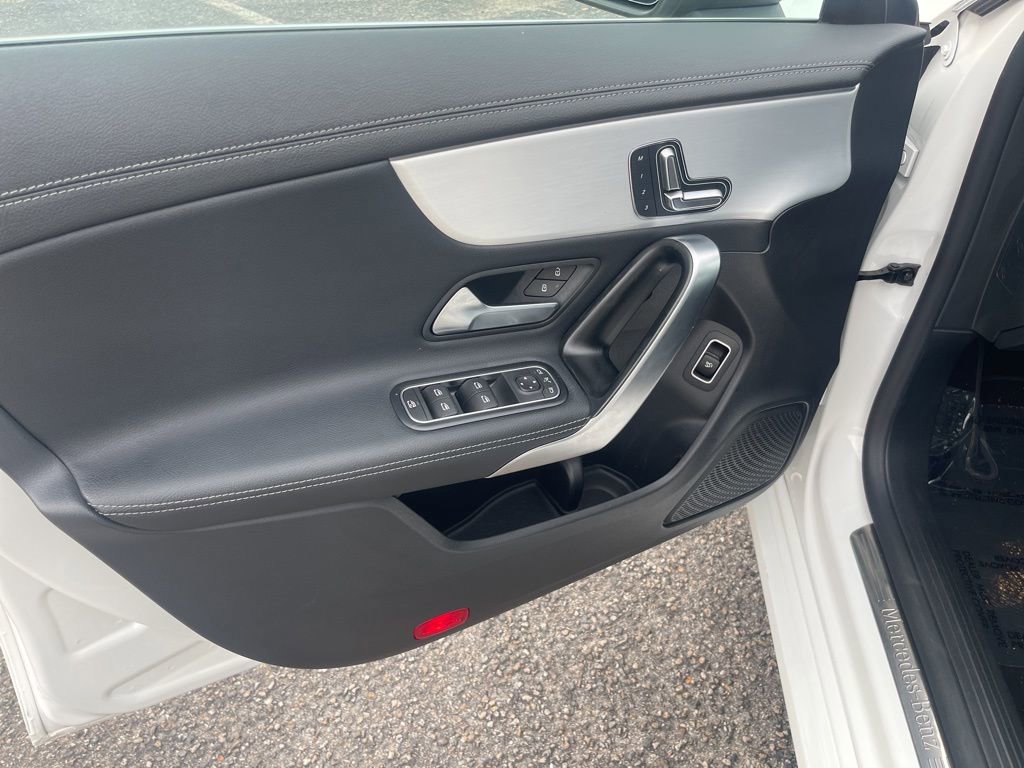 Used 2025 Mercedes-Benz CLA 250 CLA 250 image 11
