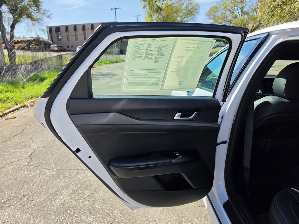Used 2024 Kia K5 GT-Line image 28