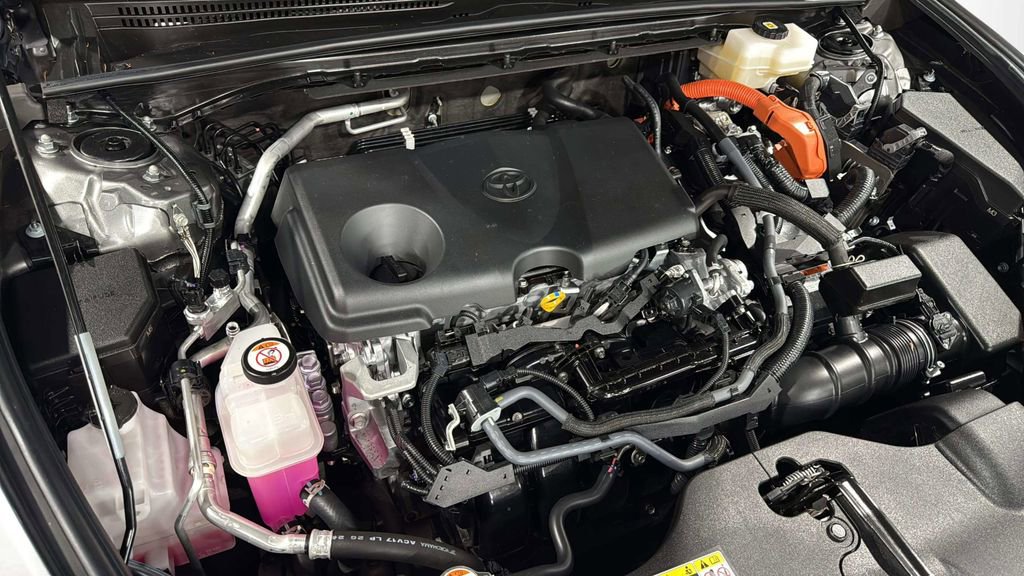 Used 2023 Toyota Crown AWD/4WD image 38