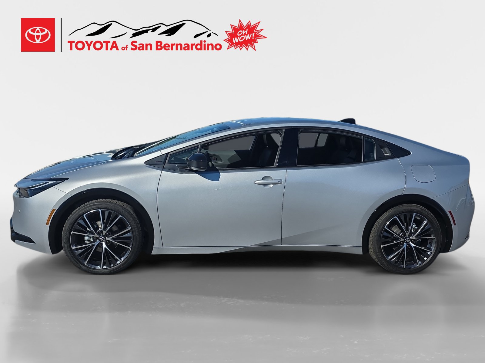 New 2027 Toyota Prius XLE FWD image 2