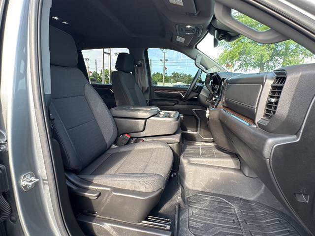 Used 2025 GMC Sierra 2500 SLE w/ SLE Value Package; AWD/4WD image 14