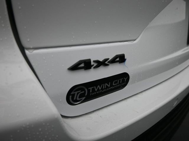 Used 2022 Jeep Grand Cherokee Altitude image 34