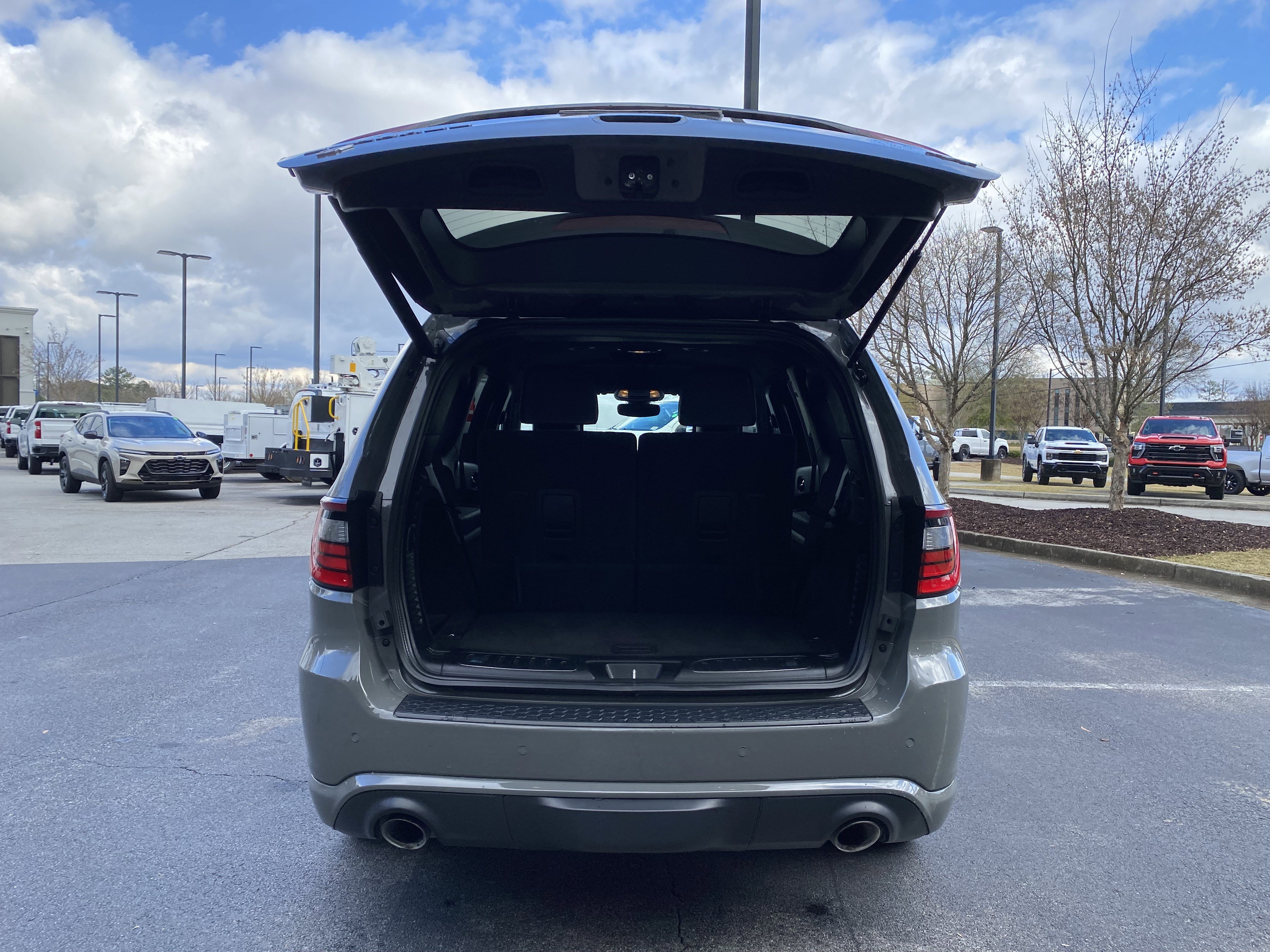 Used 2022 Dodge Durango R/T w/ Tow 'N Go Package image 11