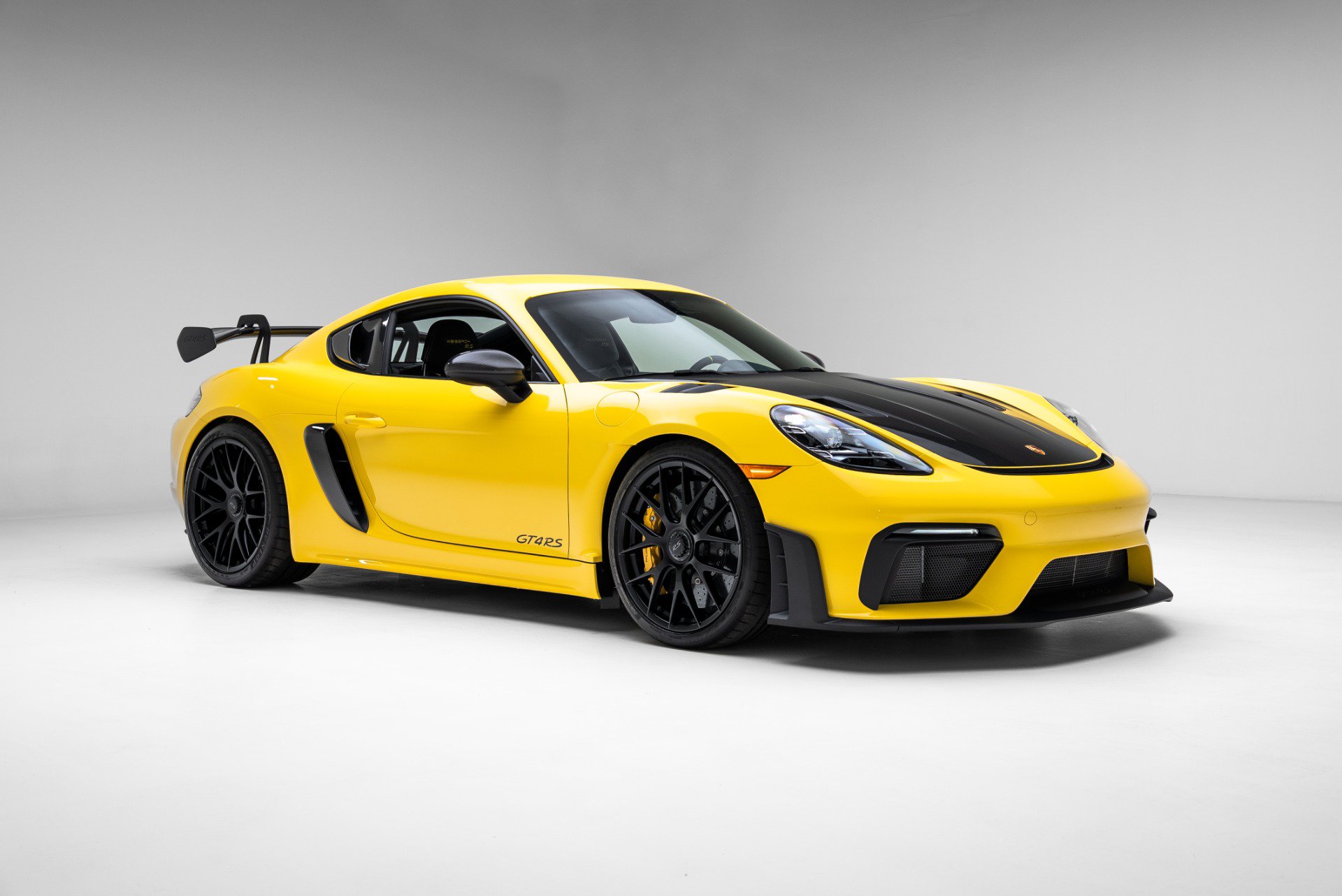 Used 2024 Porsche 718 Cayman GT4 RS RWD image 9