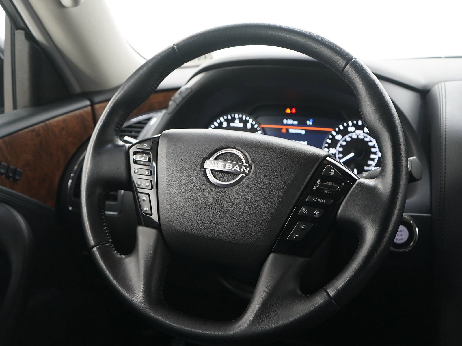 Used 2024 Nissan Armada SL image 17