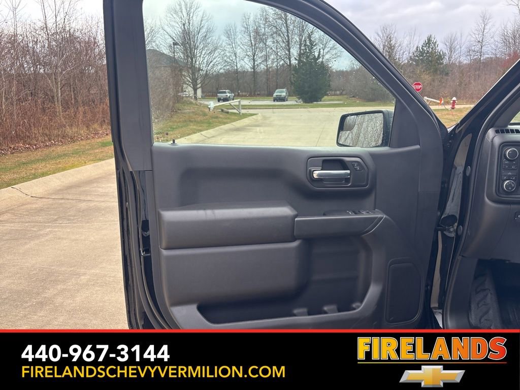 New 2025 Chevrolet Silverado 1500 W/T image 13