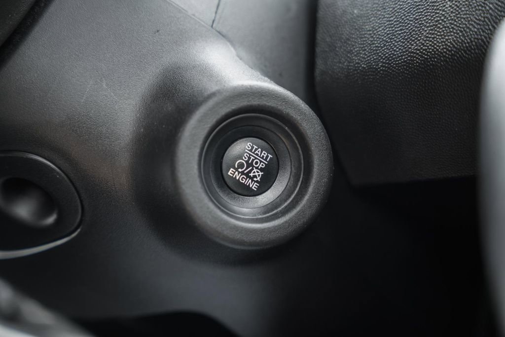 Used 2023 RAM ProMaster 2500 image 22