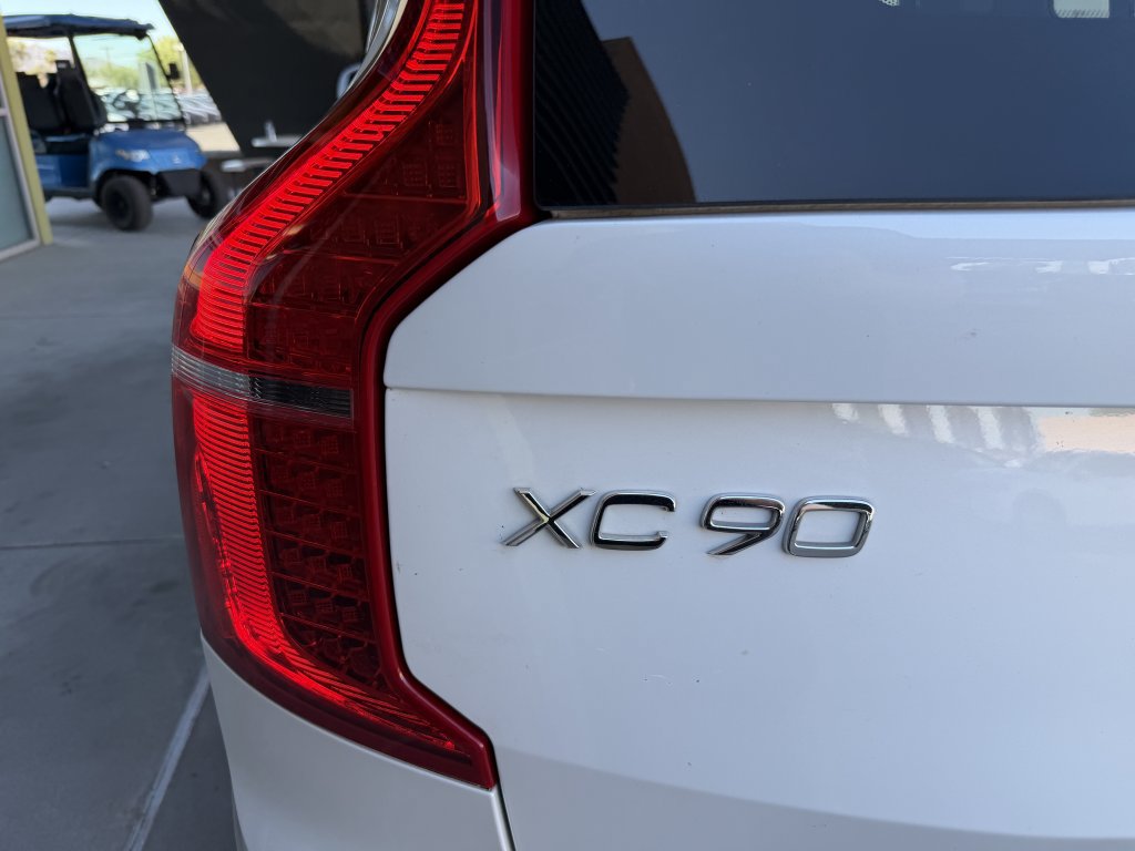 Used 2024 Volvo XC90 B6 Ultimate w/ Lounge Package AWD/4WD image 14
