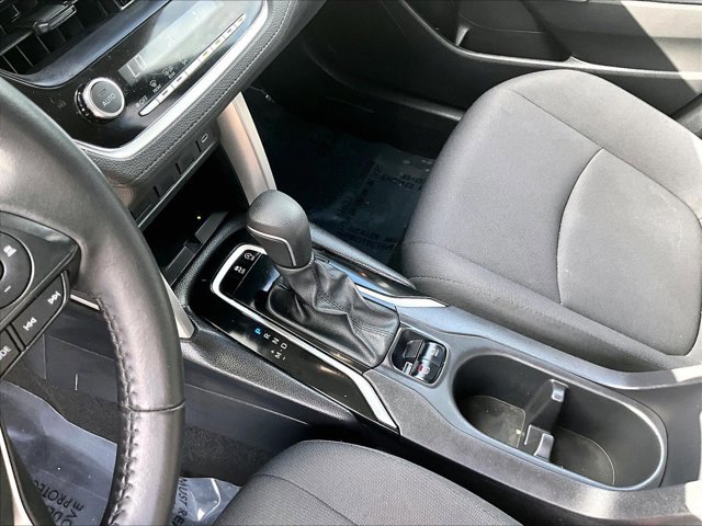 Used 2025 Toyota Corolla Cross LE FWD image 15