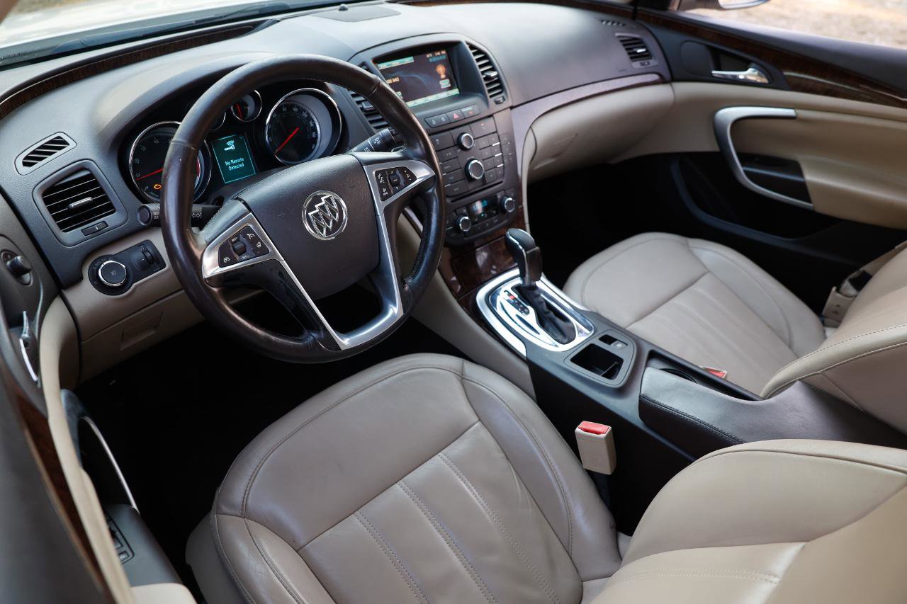 Used 2013 Buick Regal Premium image 4