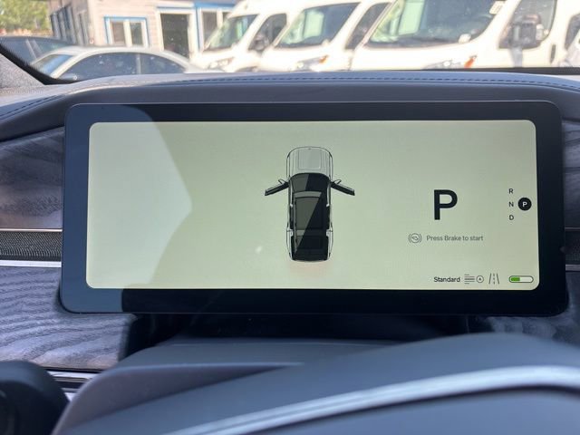 Used 2022 Rivian R1S Launch Edition AWD/4WD image 25
