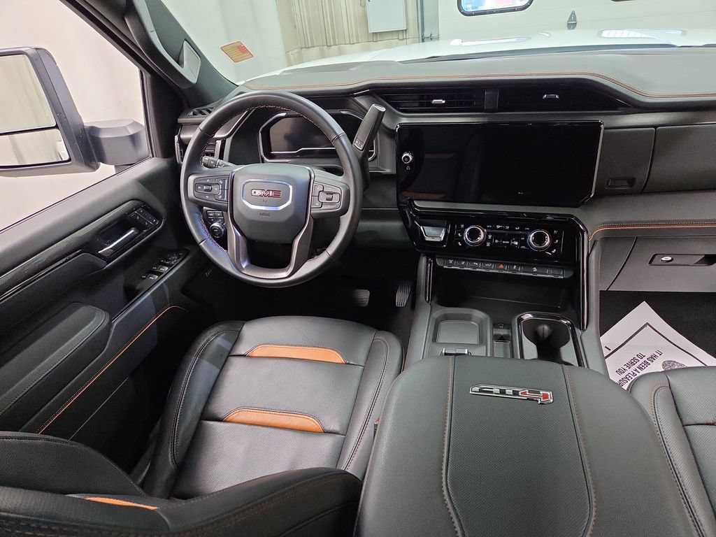 Used 2025 GMC Sierra 3500 AT4 w/ AT4 Premium Plus Package AWD/4WD image 14