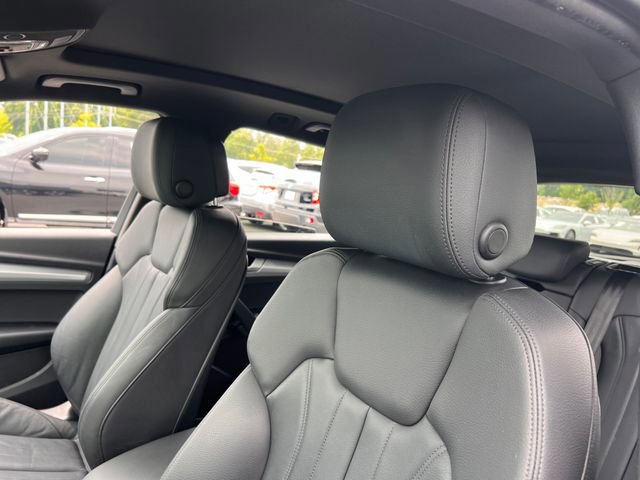 Used 2020 Audi Q5 2.0T Premium w/ Titanium Sport Package AWD/4WD image 13