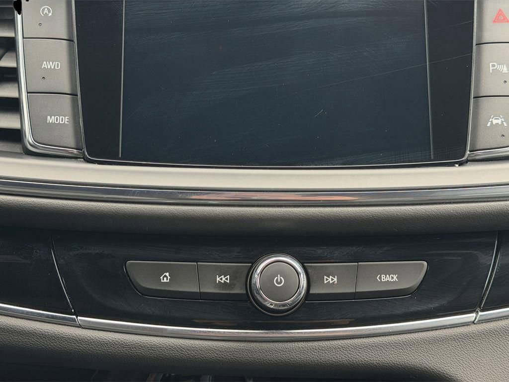 Used 2022 Buick Enclave Avenir w/ Avenir Technology Package image 23