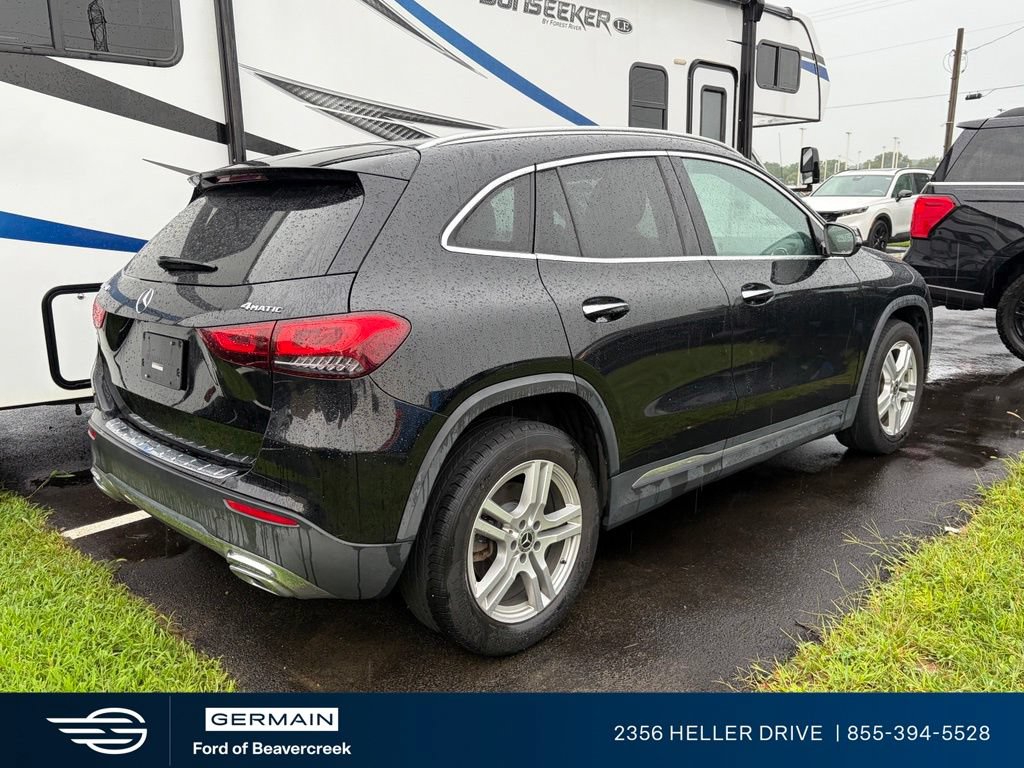 Used 2021 Mercedes-Benz GLA 250 4MATIC w/ Premium Package image 3