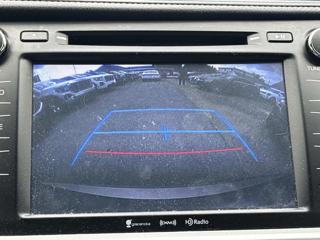 Used 2016 Toyota Highlander XLE image 32