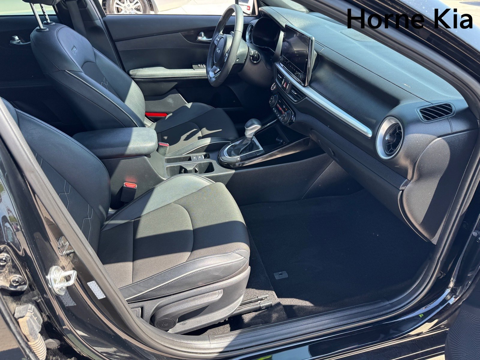 Certified 2024 Kia Forte GT-Line image 25