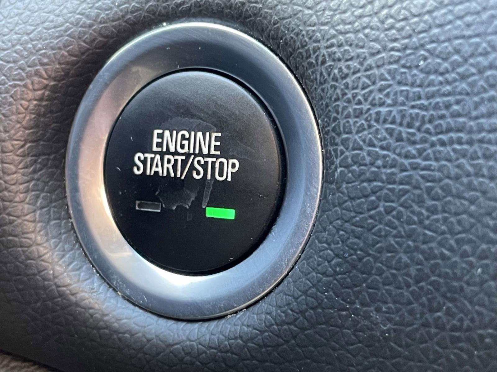 Used 2022 Chevrolet Malibu Premier image 30