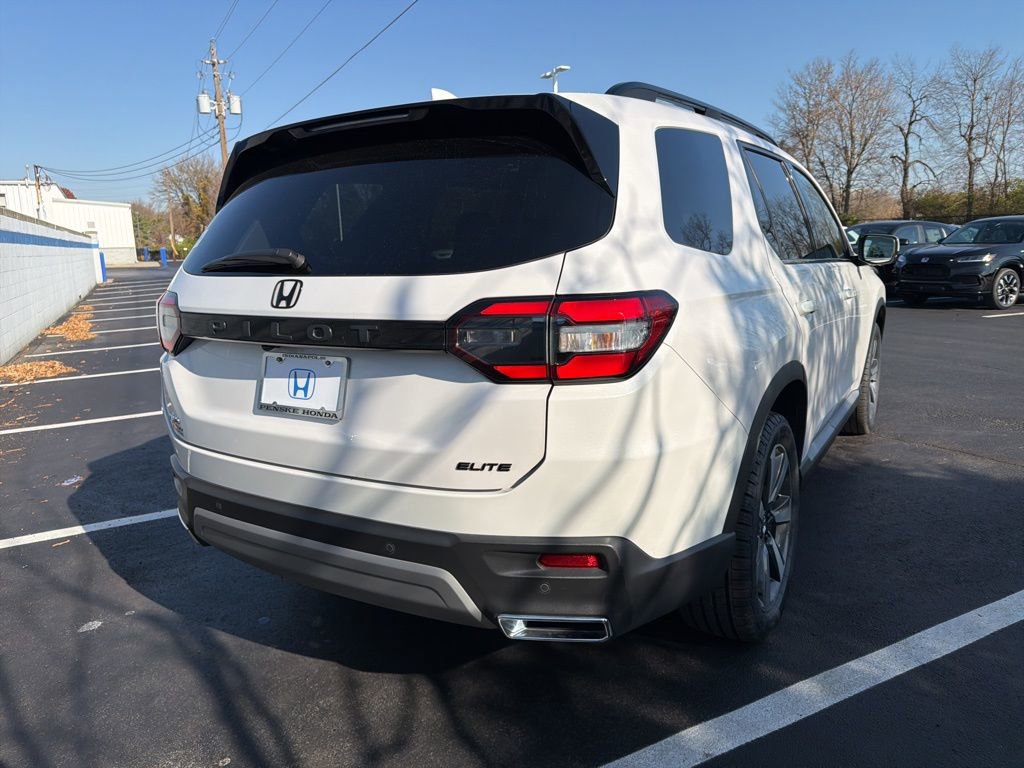 Certified 2023 Honda Pilot Elite image 5