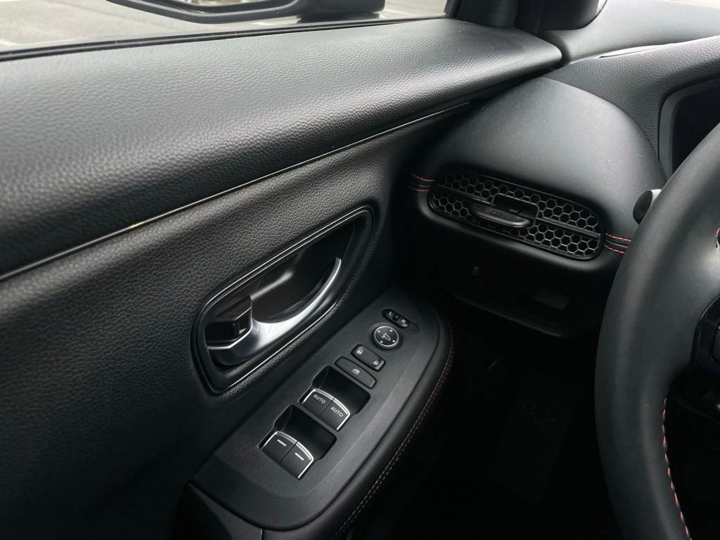 Certified 2024 Honda HR-V Sport image 22