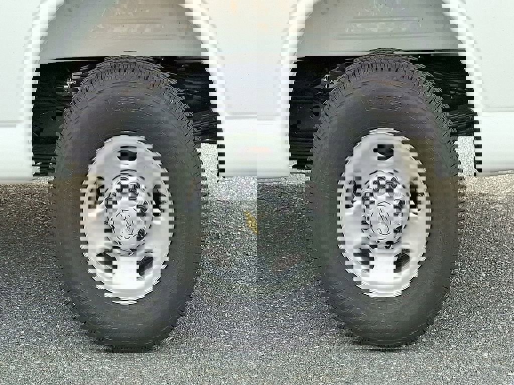 New 2025 Chevrolet Express 3500 w/ Driver Convenience Package image 7