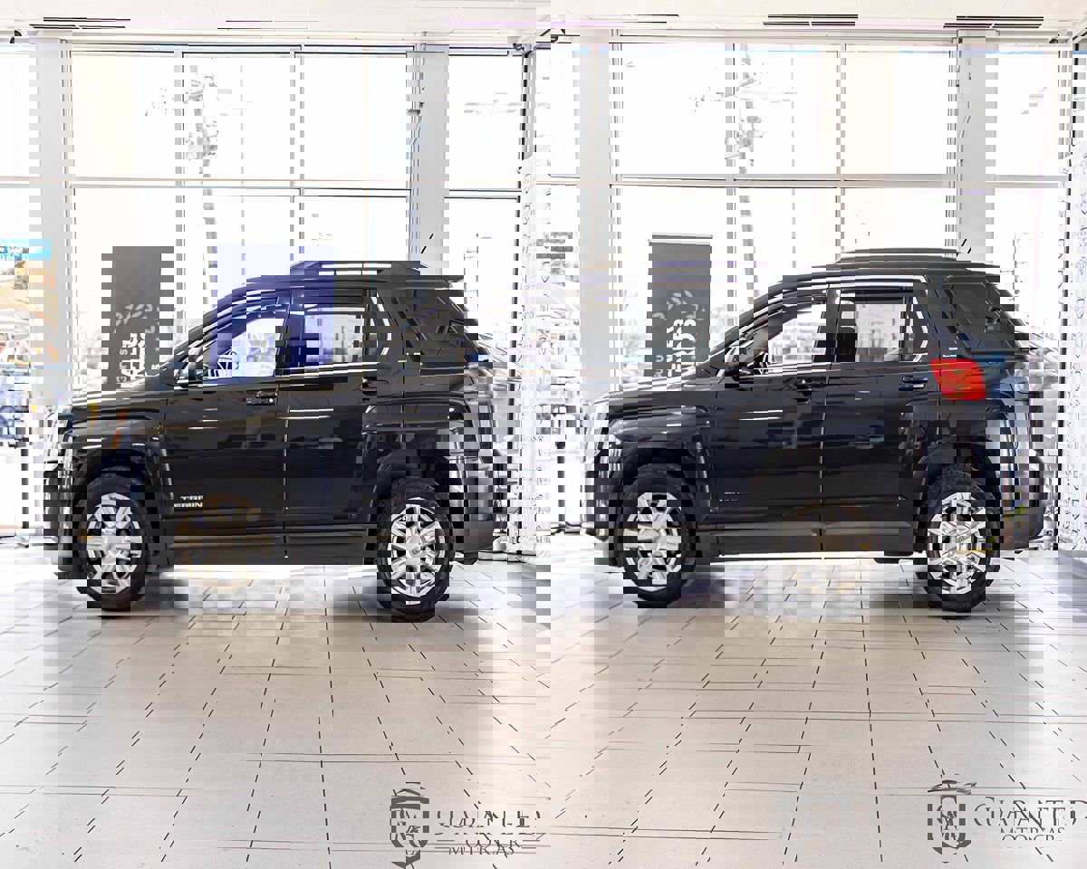 Used 2015 GMC Terrain SLE w/ Safety Package image 6