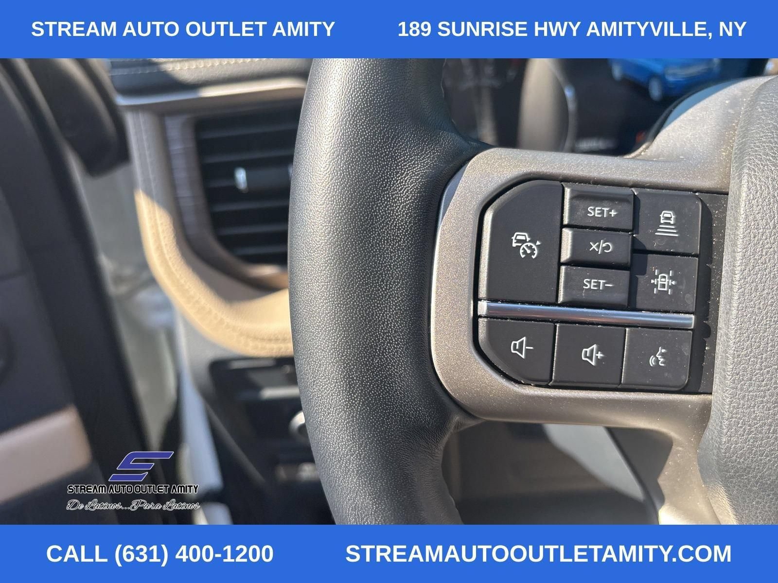 Used 2022 Ford Expedition Max Limited AWD/4WD image 34