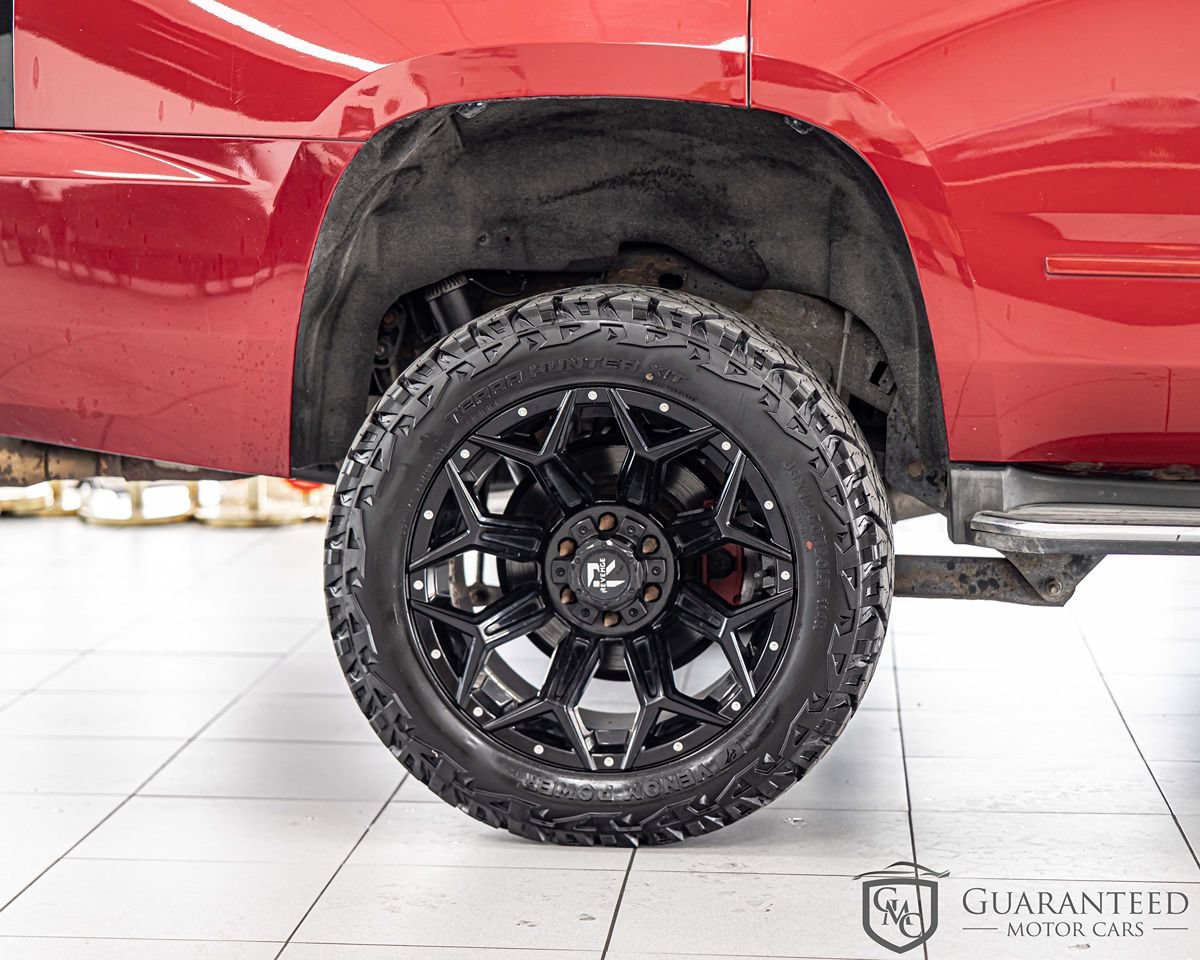 Used 2015 Chevrolet Tahoe LTZ AWD/4WD image 10