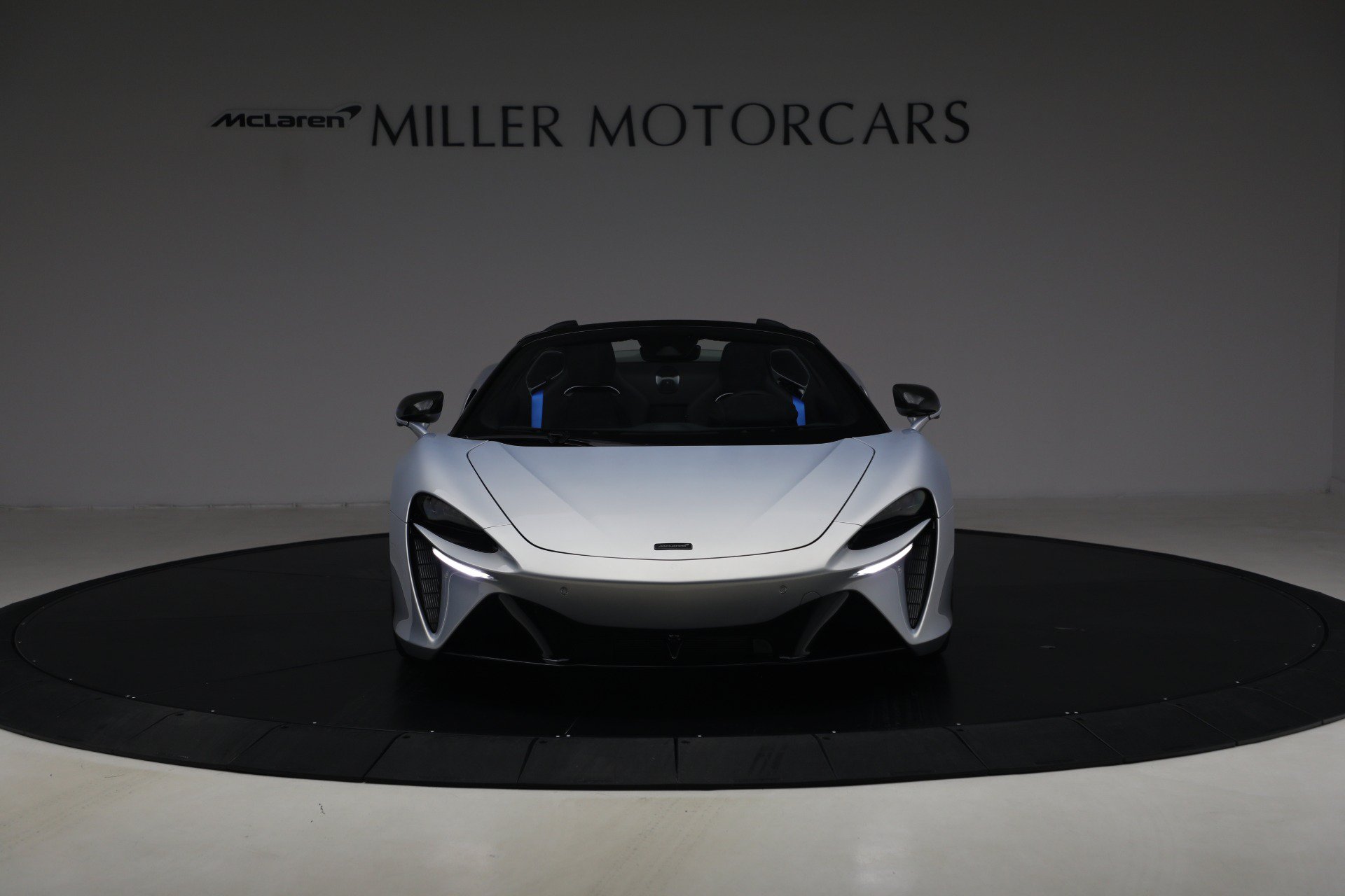 New 2026 McLaren Artura Spider image 12