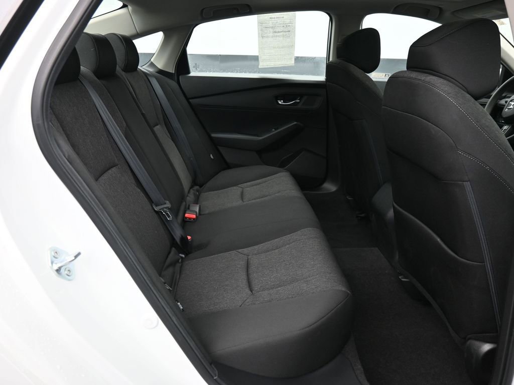 Certified 2024 Honda Accord EX image 37