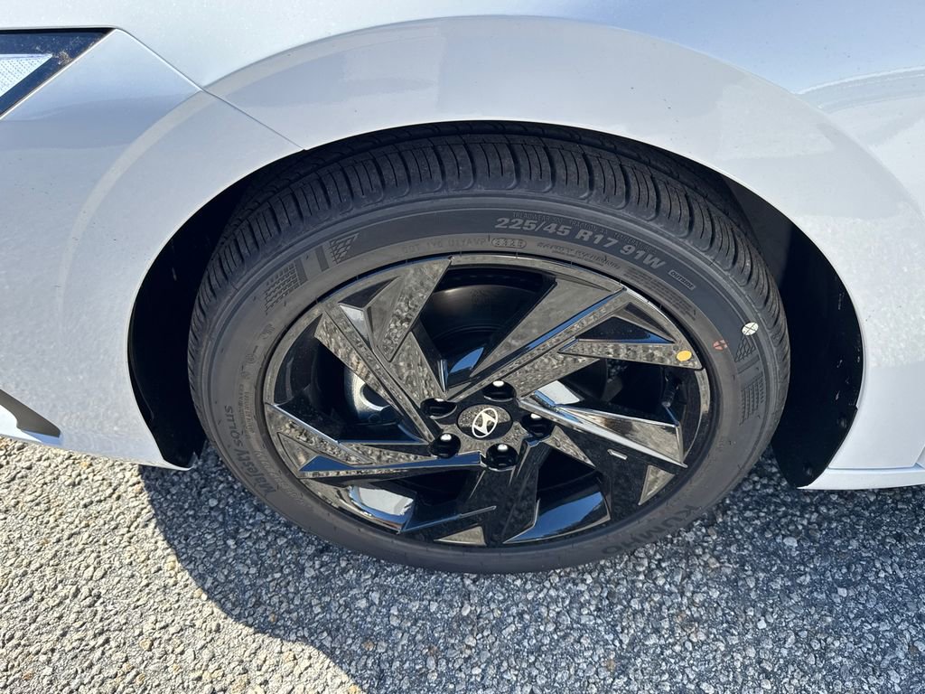New 2026 Hyundai Elantra Sport image 21