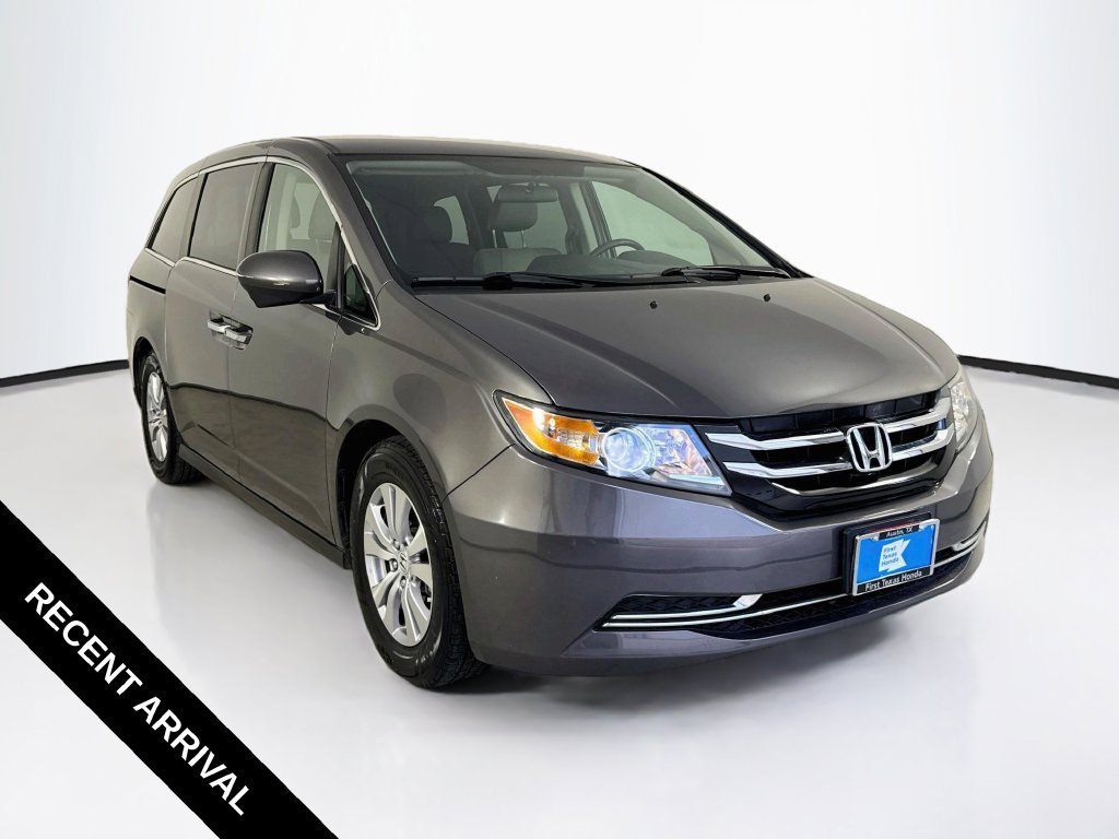 Used 2016 Honda Odyssey SE image 1