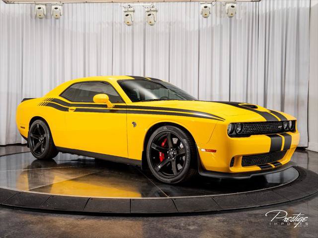 Used 2017 Dodge Challenger SRT Hellcat RWD image 20