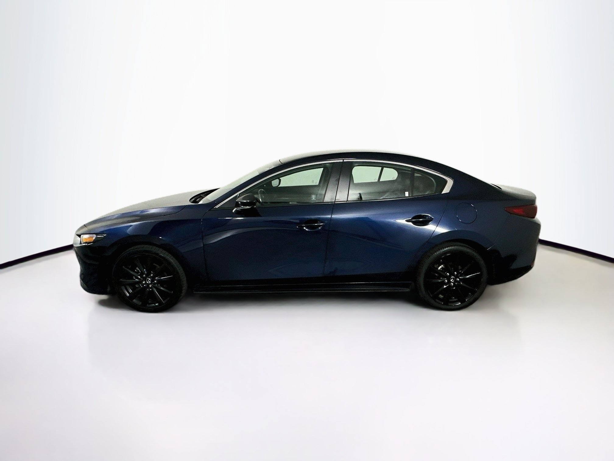 Used 2024 MAZDA MAZDA3 s FWD image 4