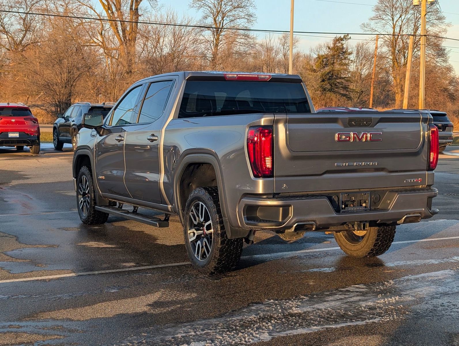 Used 2021 GMC Sierra 1500 AT4 image 6