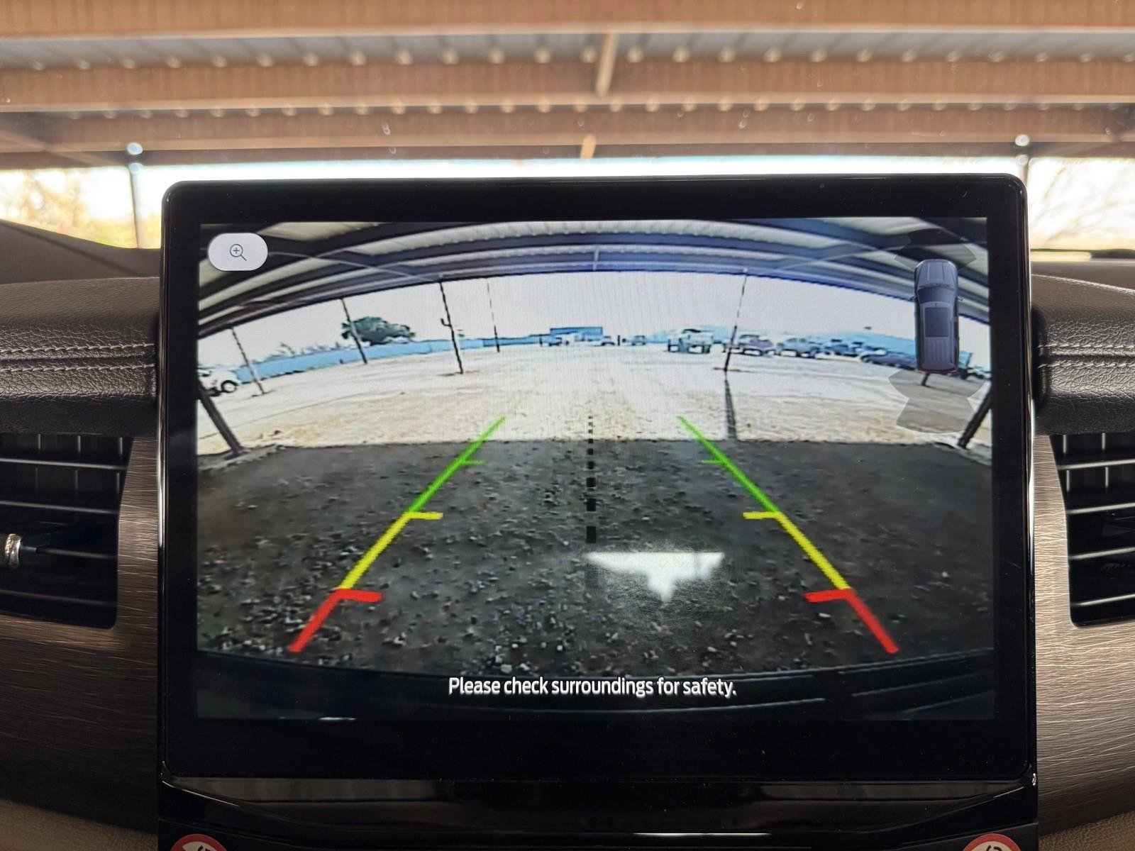 Used 2024 Ford Expedition Limited image 15