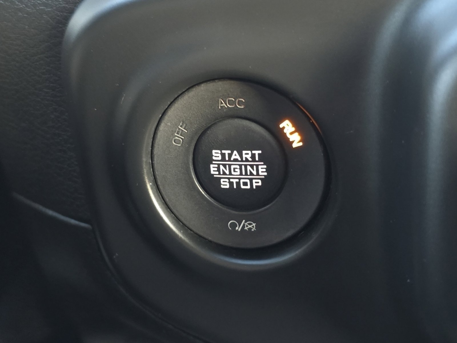 Used 2018 Jeep Wrangler Unlimited Sport S image 6